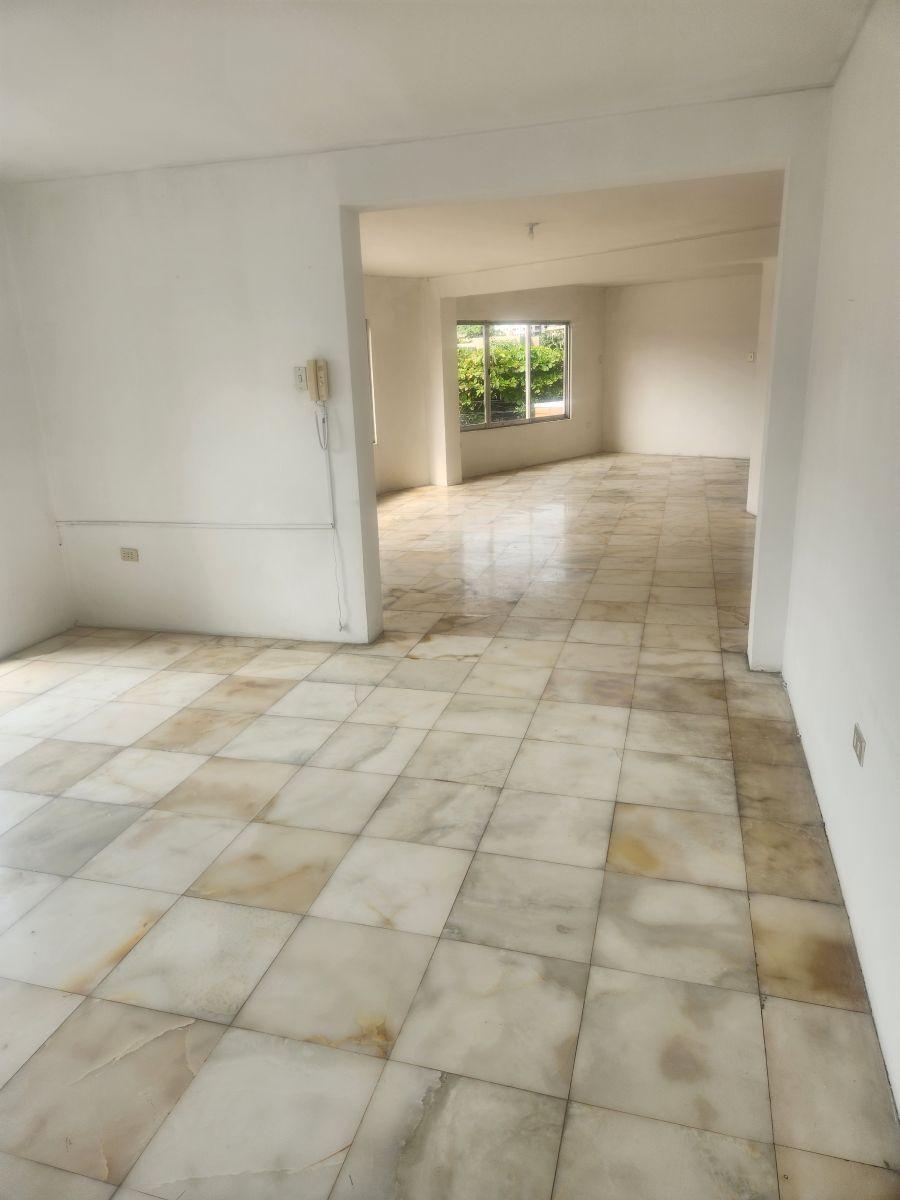 Departamento de 220 m² con 3 Dorm. en Venta en Urbanizacion Los Ceibos, Guayas — imagen 7