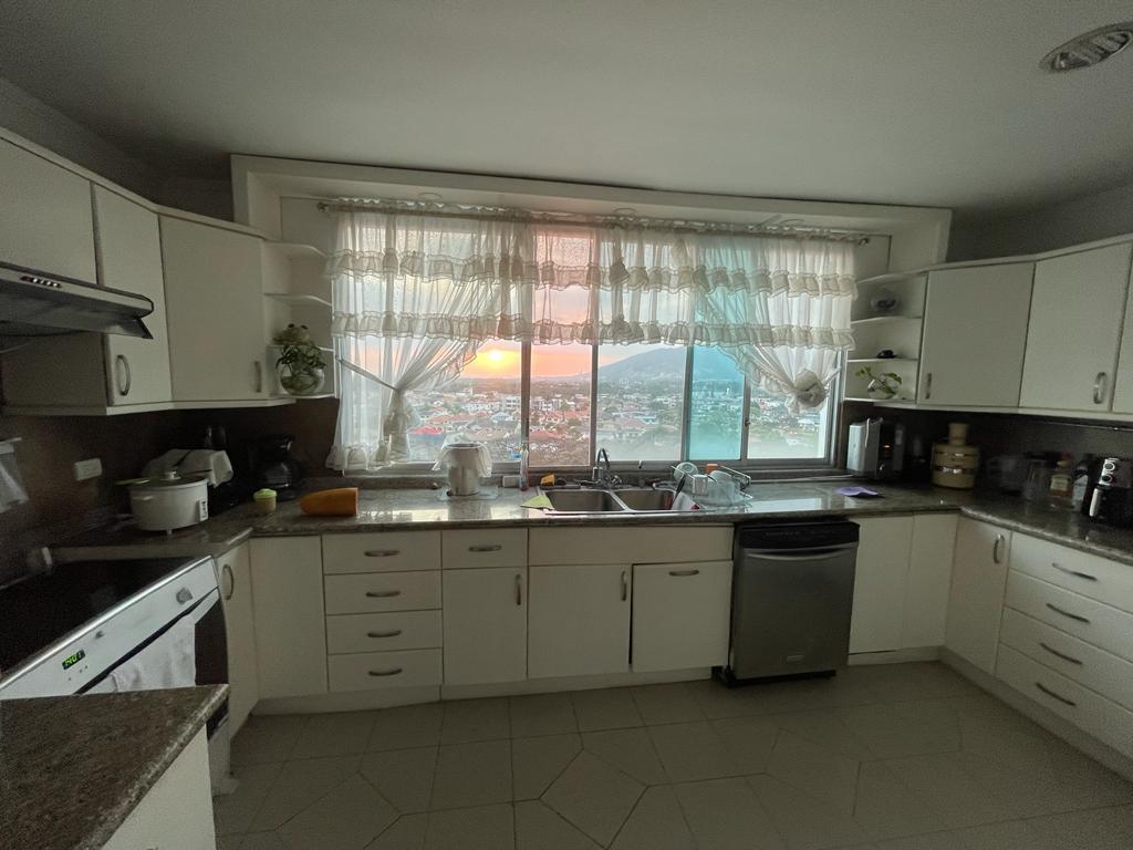 En Venta Departamento de 2 Dorm., en Via a La Costa, Guayas — imagen 6