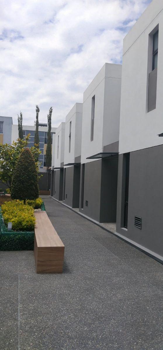 Santa Lucía, Norte de Quito, Vendo Casa Estrenar 153 m², Jardín20 m², 2 Garajes, Bodega, 3 Dormitorio — imagen 6