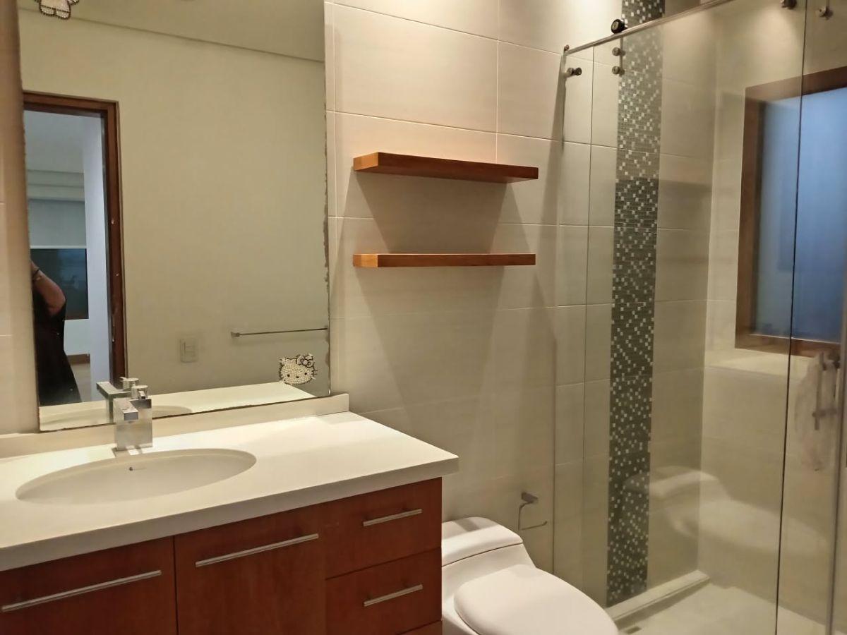 Cas Urb El Condado II Etapa 5 Dorm. Provincia de Pichincha — imagen 9