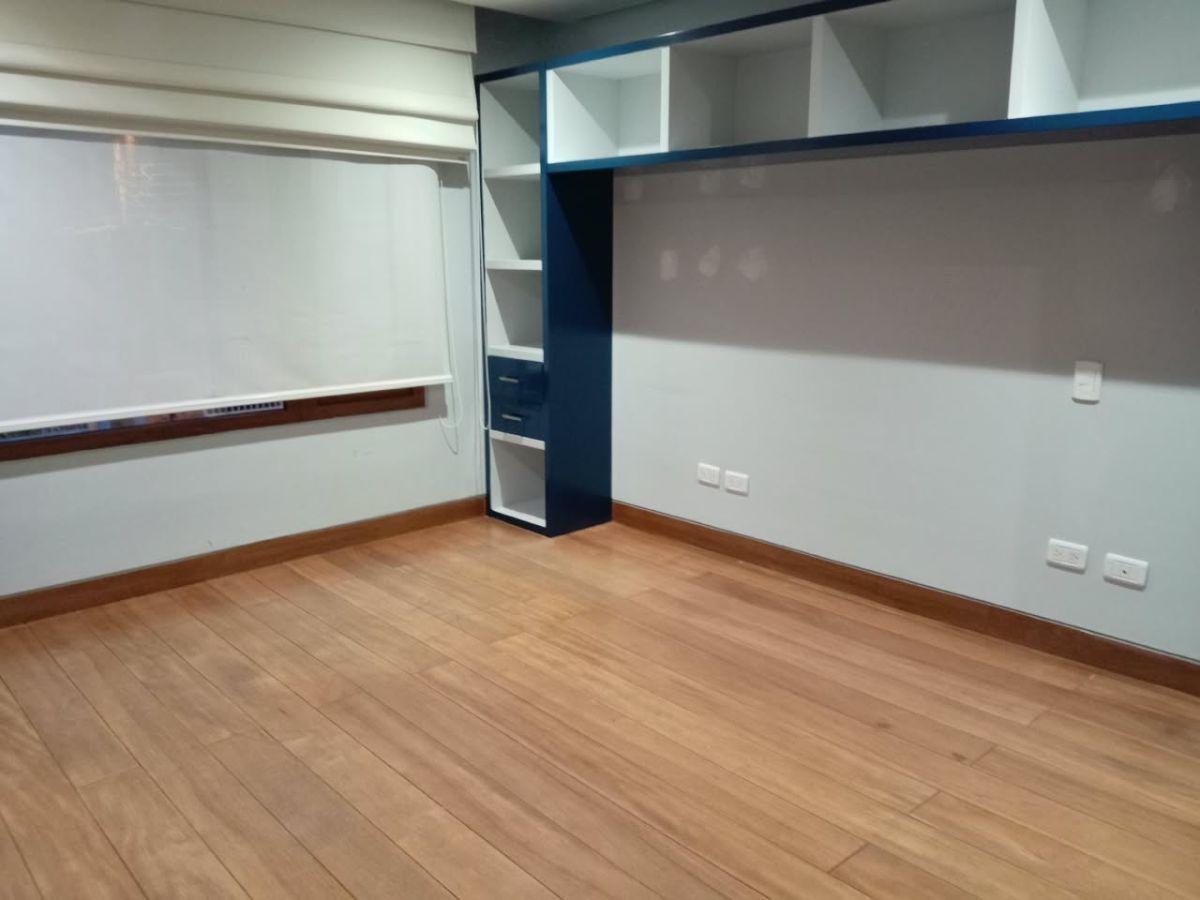 Cas Urb El Condado II Etapa 5 Dorm. Provincia de Pichincha — imagen 4