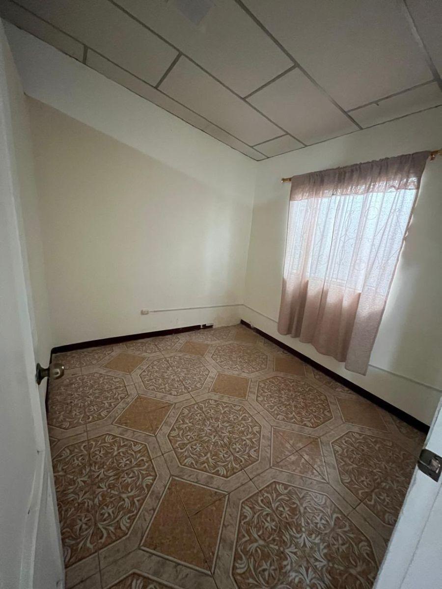 Casa de 72 m² con 3 Dorm. en Venta en Villa España, Guayas — imagen 10