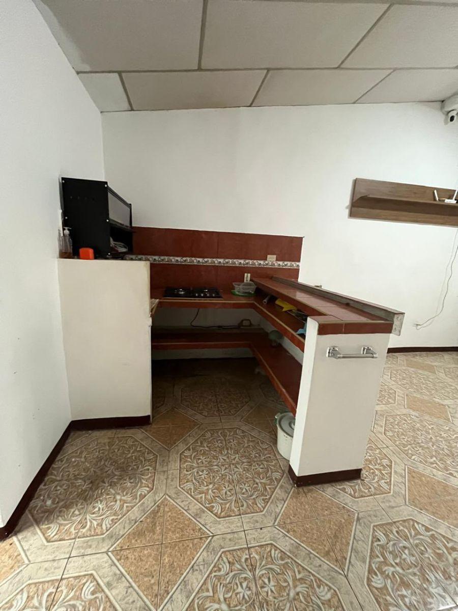 Casa de 72 m² con 3 Dorm. en Venta en Villa España, Guayas — imagen 3