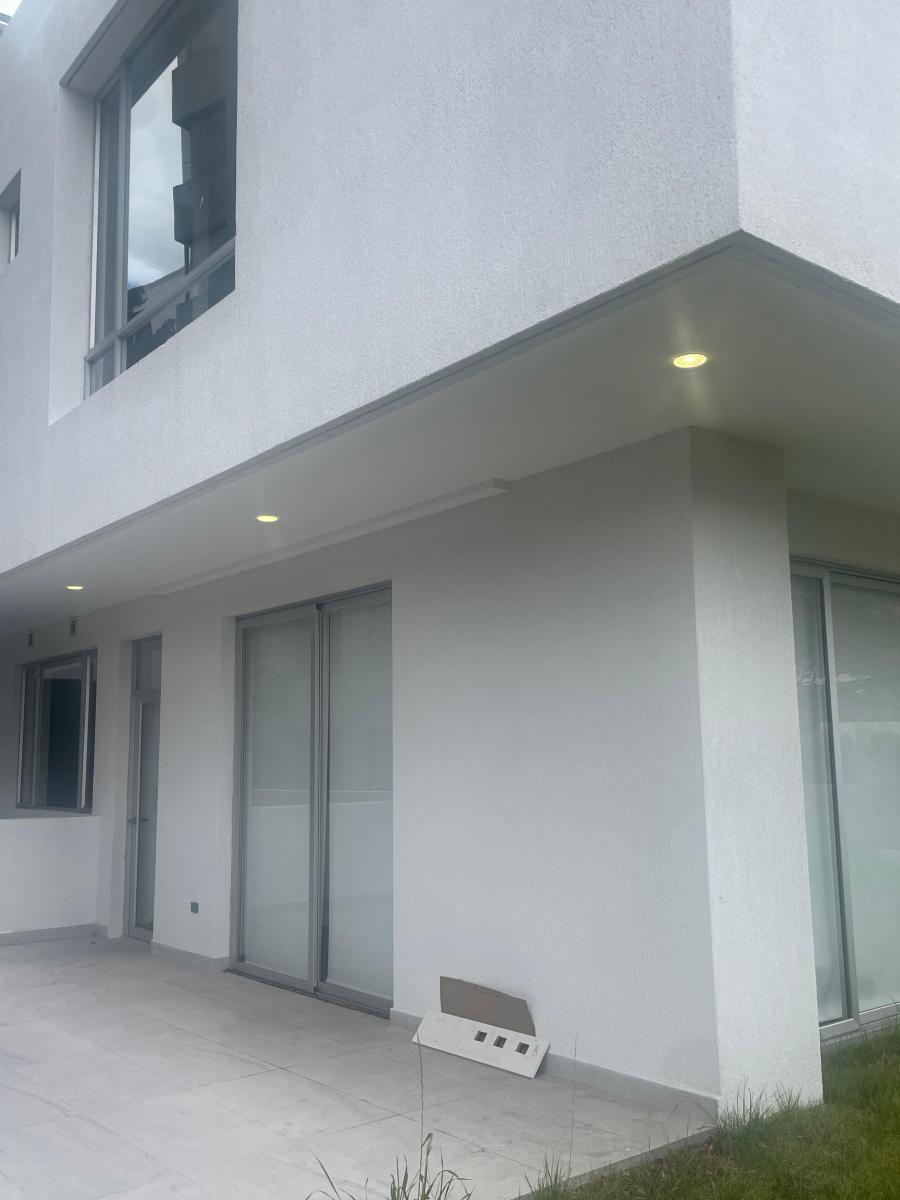 Lindo Departamento Duplex con Jardín y Terraza — imagen 8