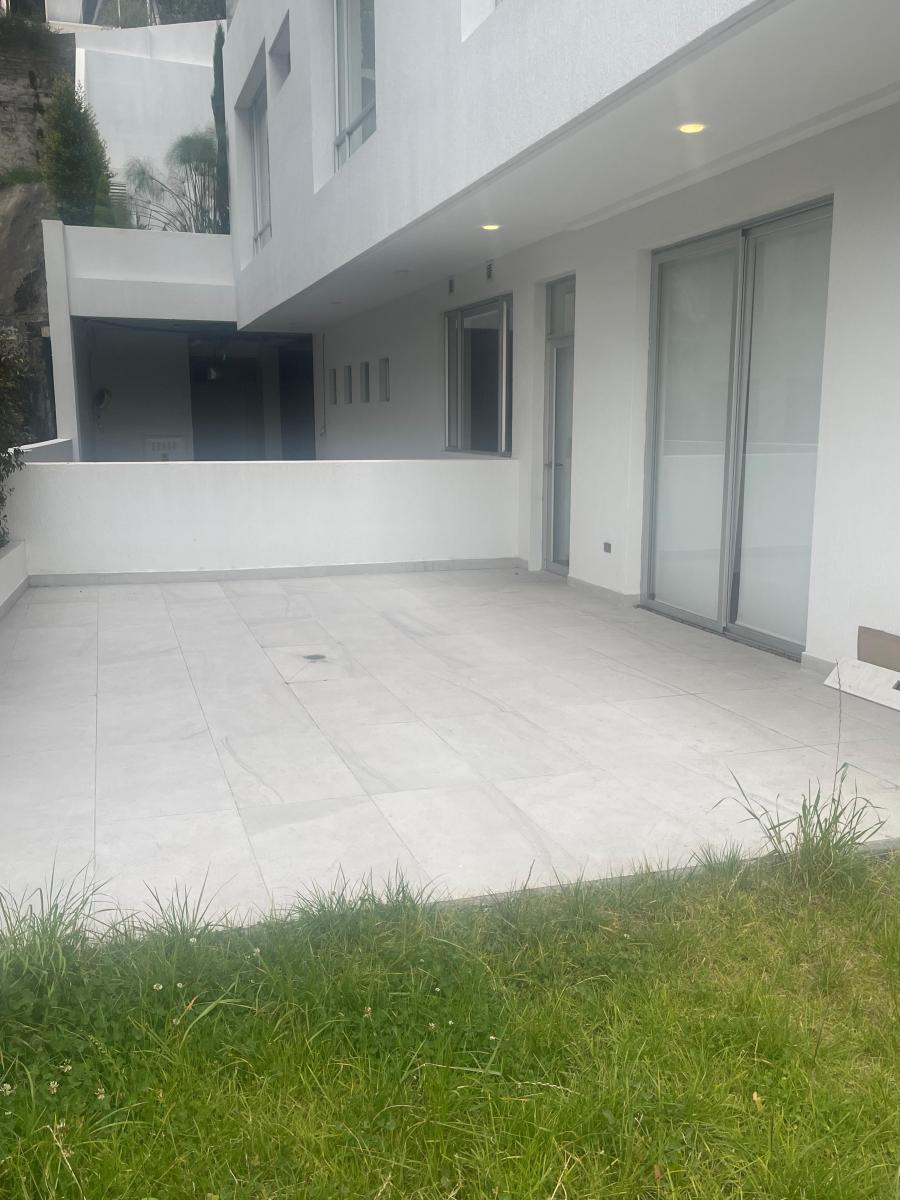 Lindo Departamento Duplex con Jardín y Terraza — imagen 7