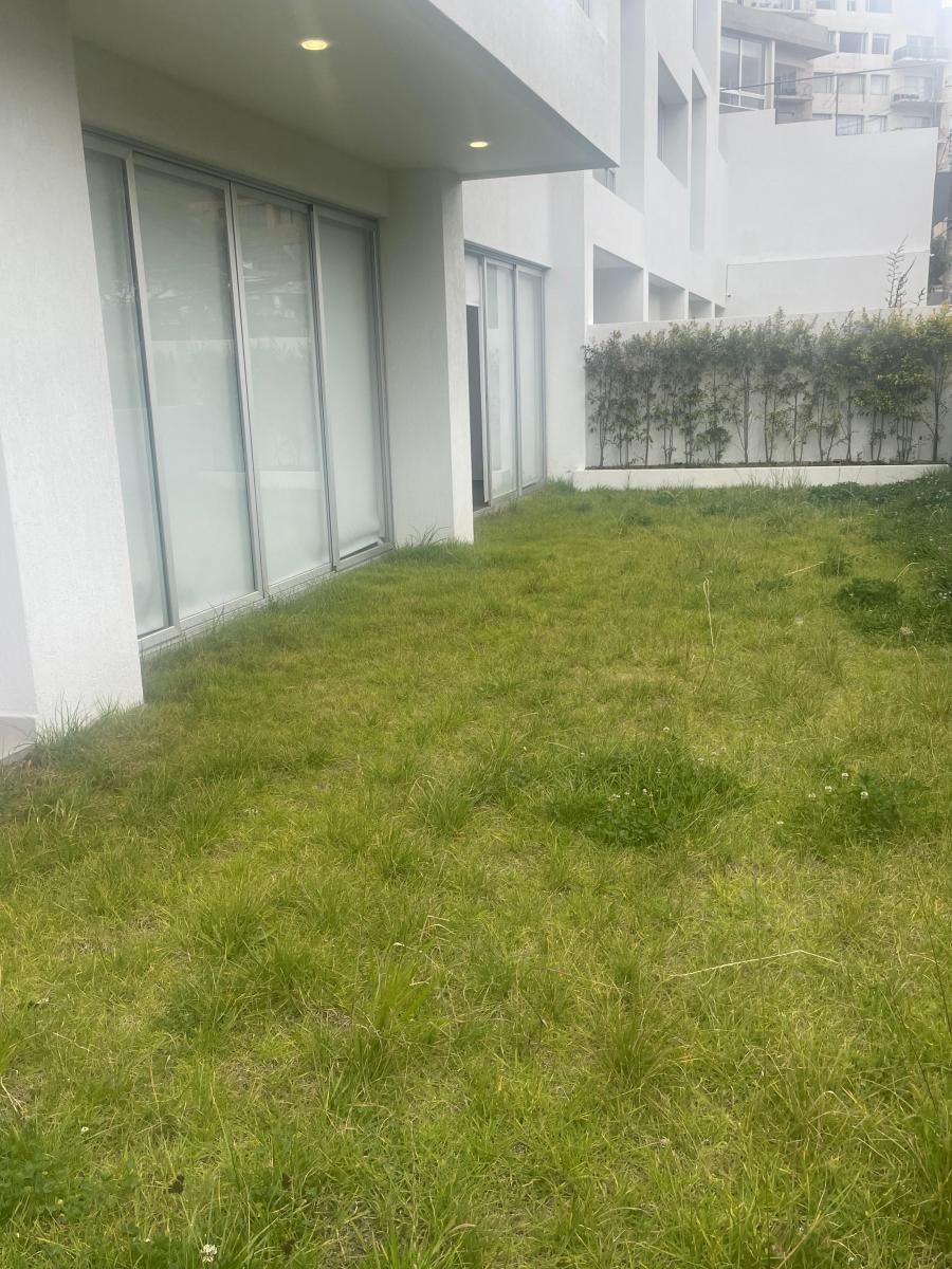 Lindo Departamento Duplex con Jardín y Terraza — imagen 6