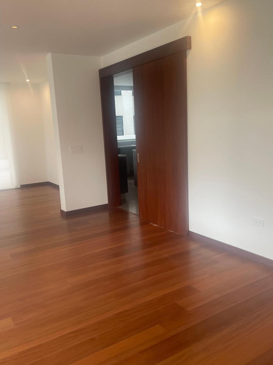Lindo Departamento Duplex con Jardín y Terraza — imagen 5