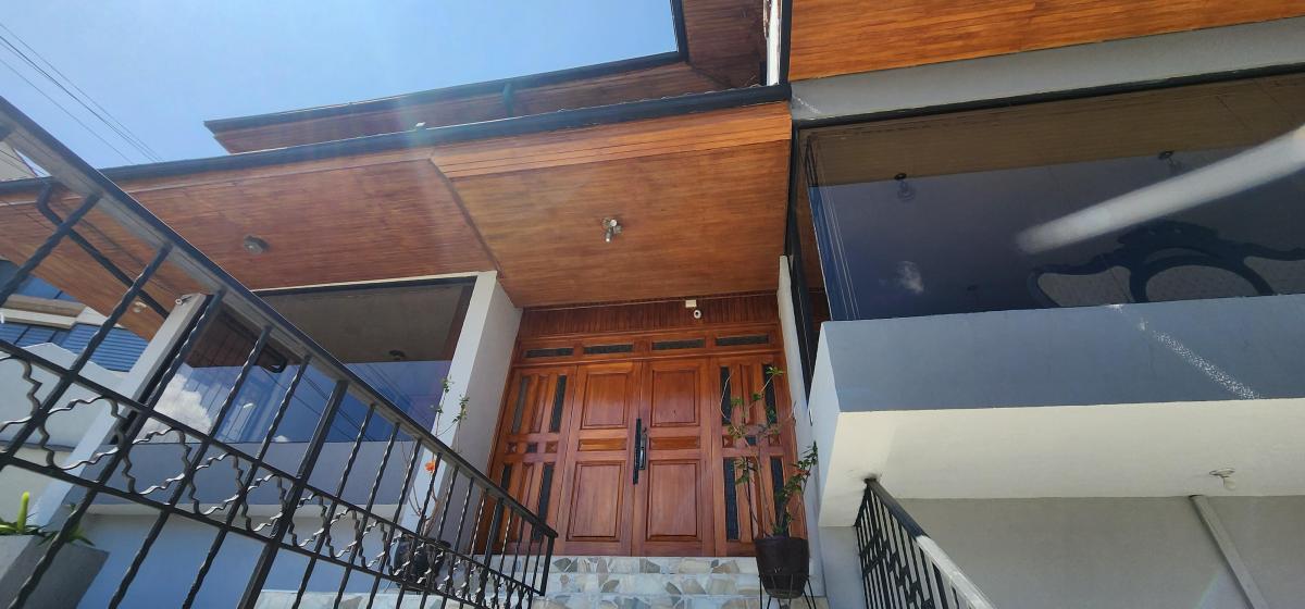 Venta Casa Quito Tenis Amplia Rentera 2 Departamentos 1 Casa Independiente 992 m Terreno 1279 Constr — imagen 10