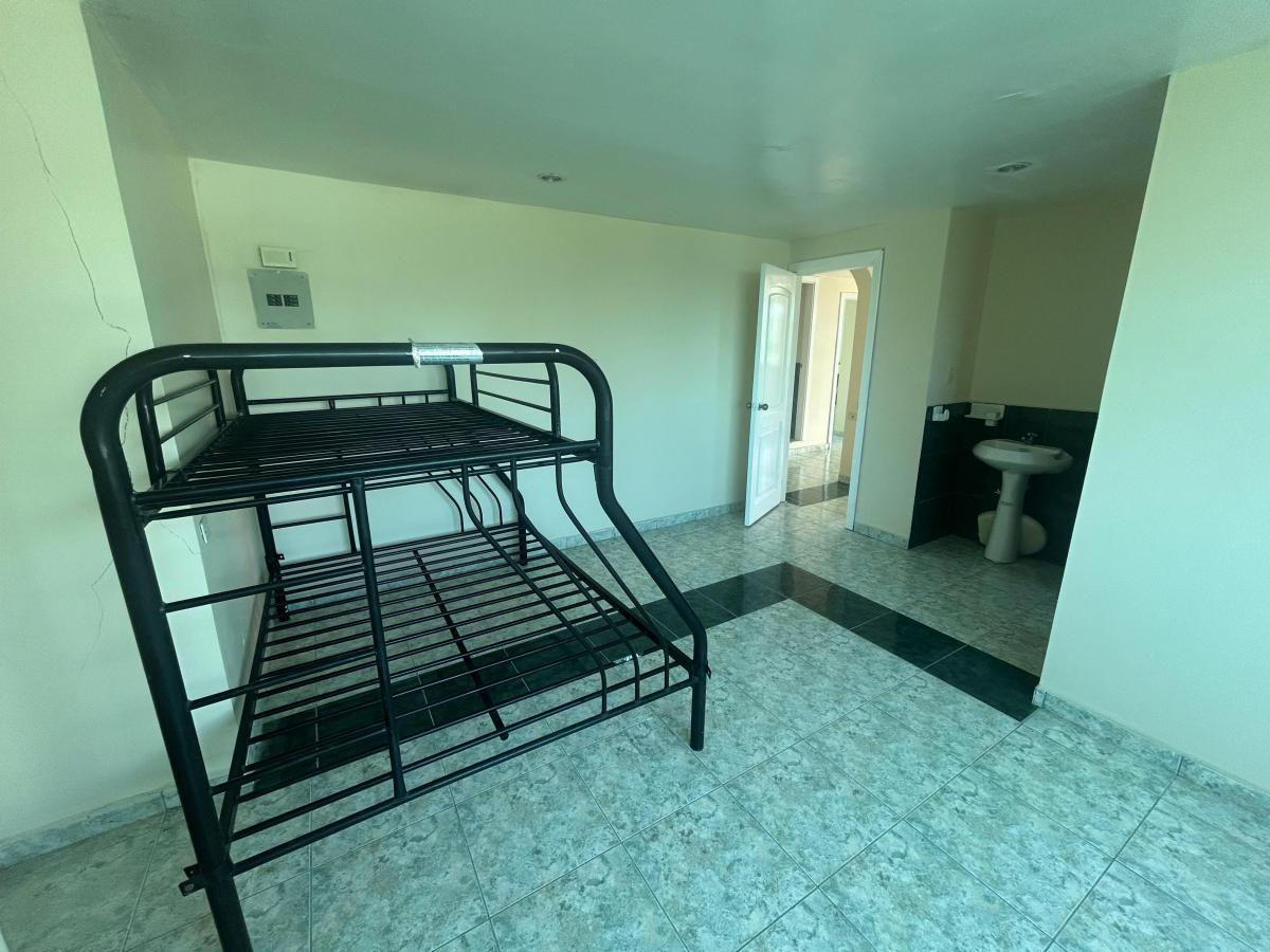 Venta Castelnovo PH Tres Dorm. a Tres Cuadras de La Playa Vista — imagen 9