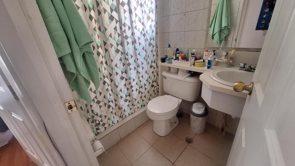 Vendo Dpto 2 Dorm., 2 Baños, Parqueo y Bodega — imagen 7