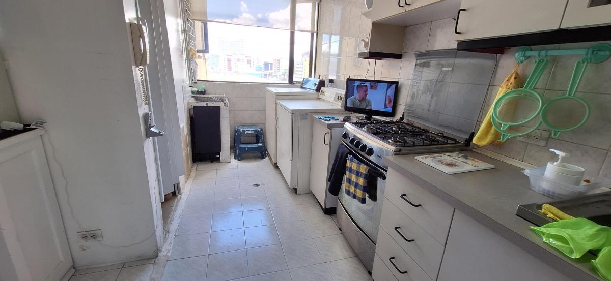 Vendo Dpto 2 Dorm., 2 Baños, Parqueo y Bodega — imagen 5