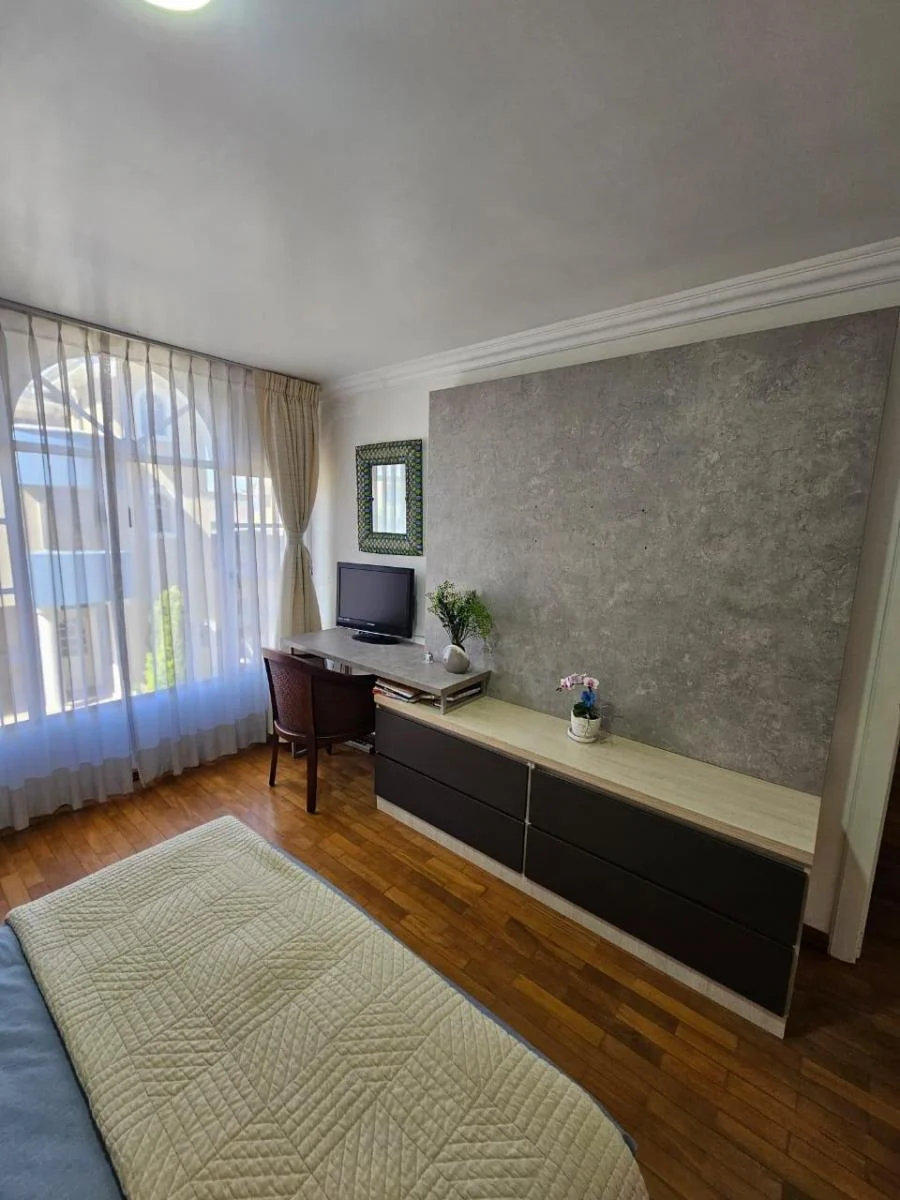 Vendo Casa 3 Dorm. Sector Santa Lucia — imagen 3