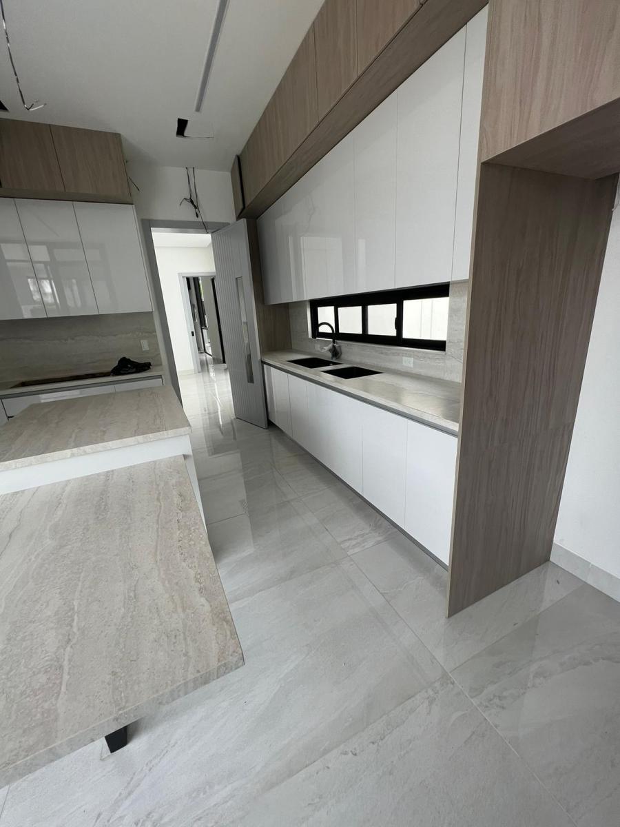 Espectacular Casa de Estreno Al Lago en Pacifica, Guayas — imagen 9