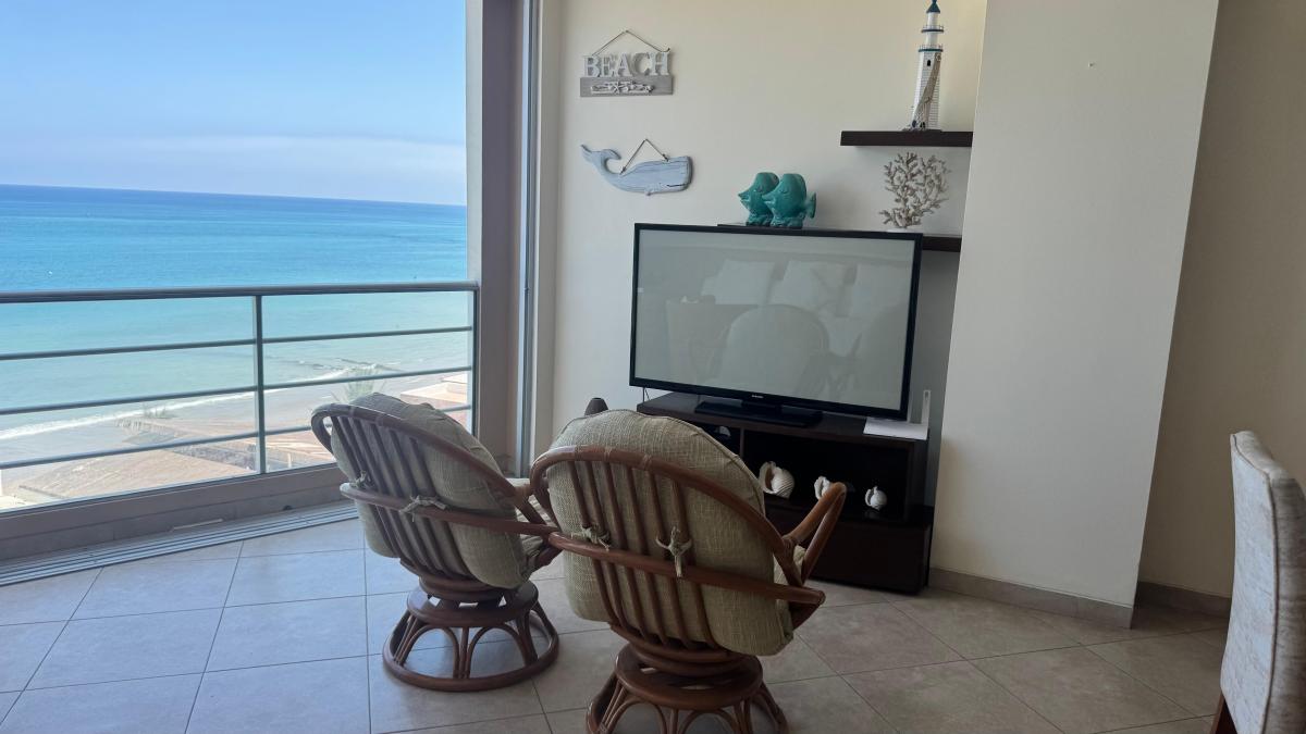 Departamento con Vista Al Mar en Venta en Malecón de San Lorenzo, Salinas — imagen 9