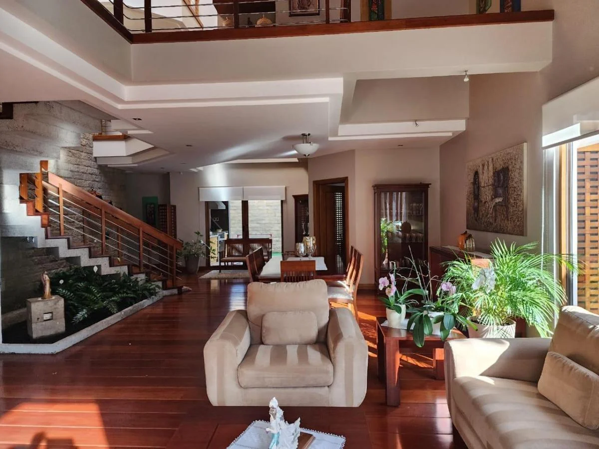 Sector Muñecas de Piedra Preciosa Casa en Venta, Azuay — imagen 10
