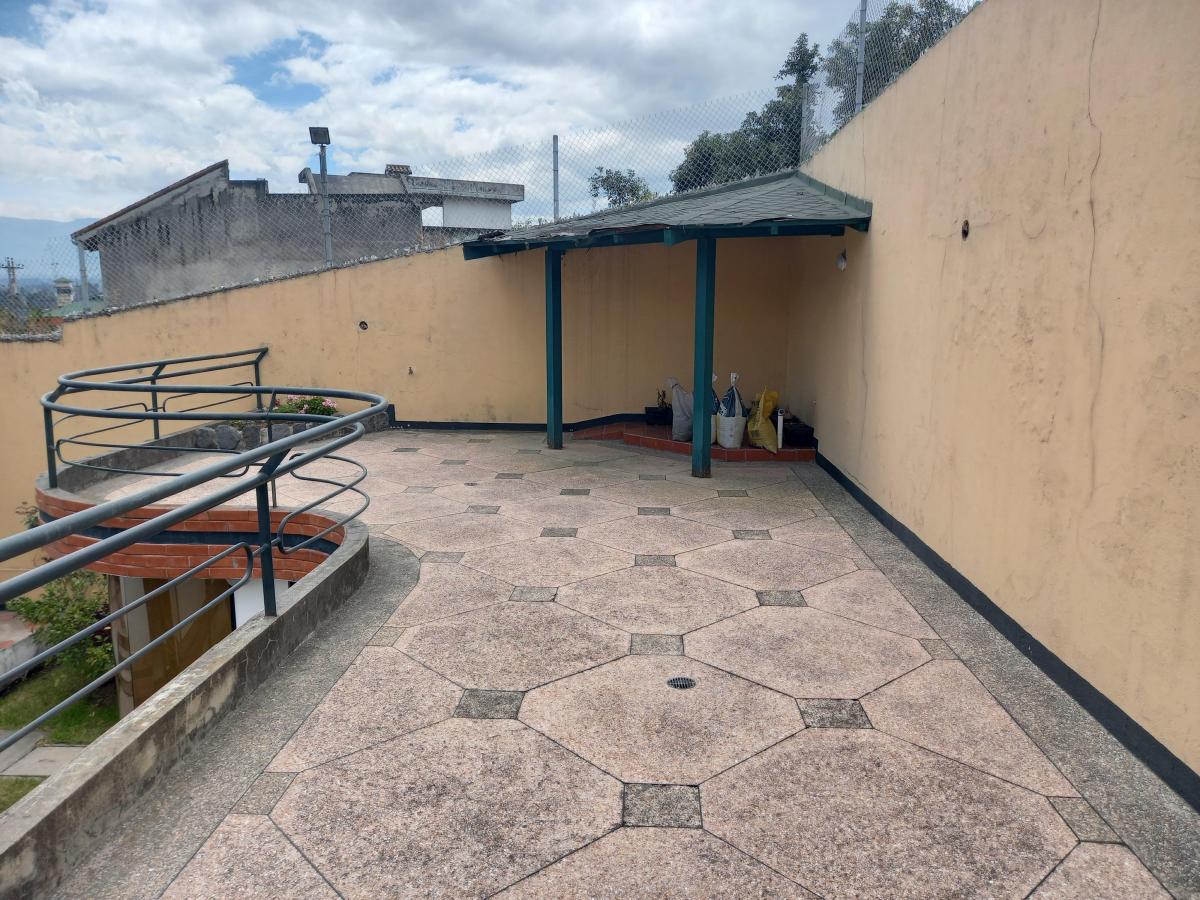 Vendo Casa en Urbanizacion Privada Sector La Armenia — imagen 9