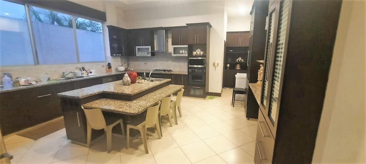 Casa en Venta, Urbanización Palma de Mallorca, Samborondón, Guayas — imagen 6