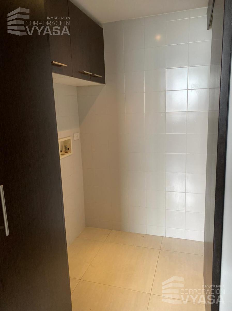 Cumbayá - Yanazarapata, Casa Dentro de Conjunto en Venta de 150 m² de 3 Dorm. — imagen 9