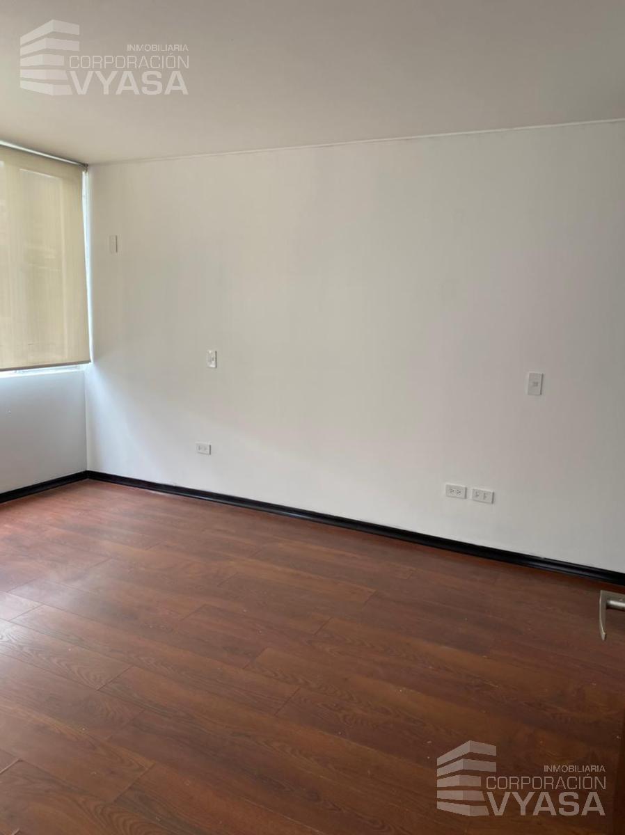 Cumbayá - Yanazarapata, Casa Dentro de Conjunto en Venta de 150 m² de 3 Dorm. — imagen 7