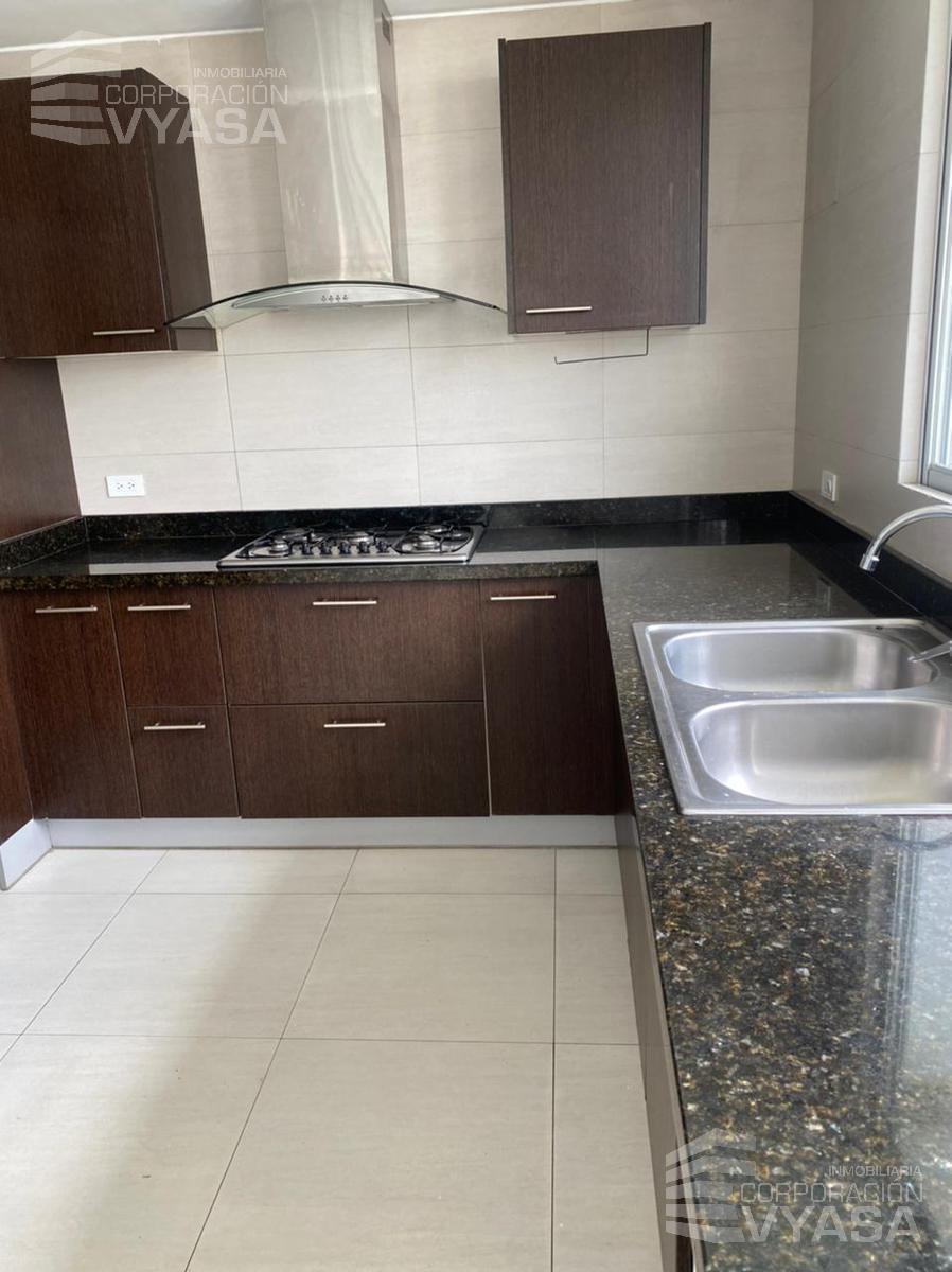 Cumbayá - Yanazarapata, Casa Dentro de Conjunto en Venta de 150 m² de 3 Dorm. — imagen 5