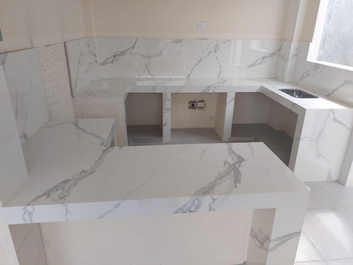 Casa de Venta en La Urb. San Antonio, Vía a Samborondón, 4 Dorm.. Guayas — imagen 6