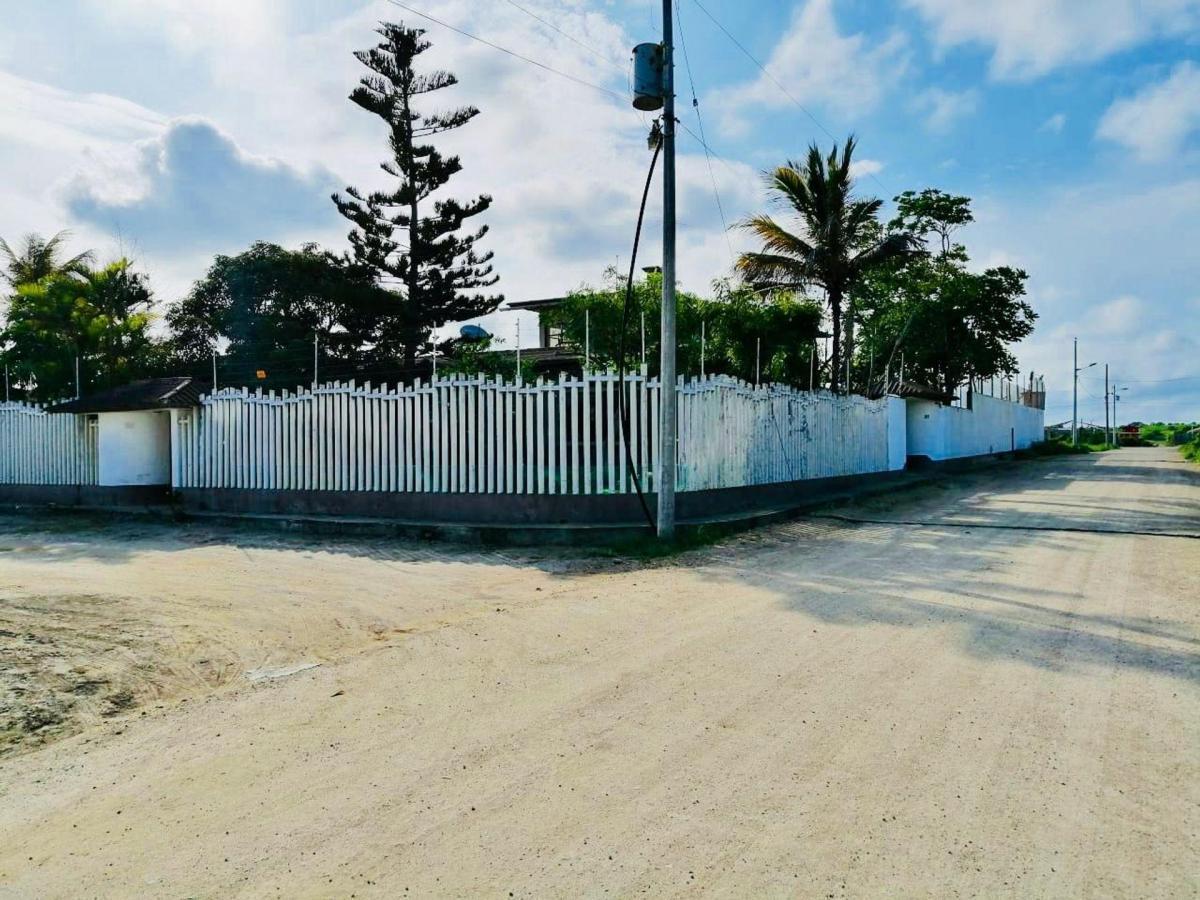 Venta Casa Ballenita Via La Libertad (Chulluipe) — imagen 9