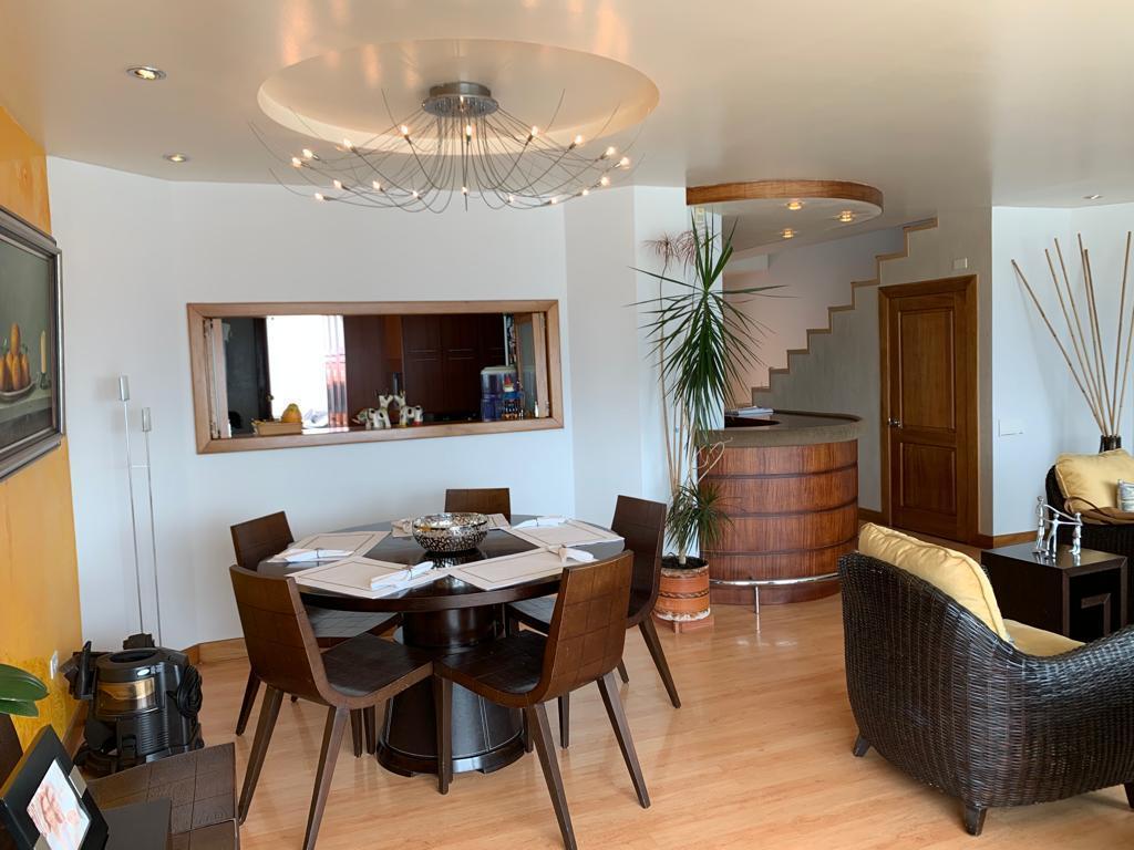 Venta Casa 310,73 m² Balcones Terraza Patio en Miravalle — imagen 5