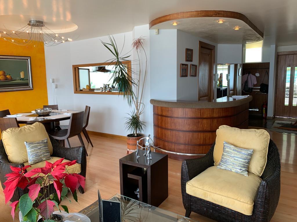 Venta Casa 310,73 m² Balcones Terraza Patio en Miravalle — imagen 3