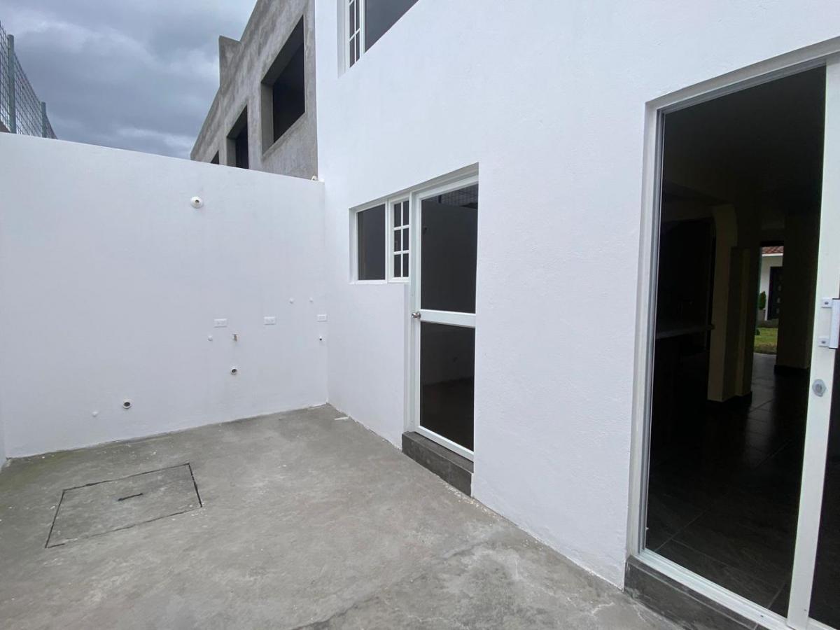 Casas por Estrenar en El Centro de Calderón — imagen 6