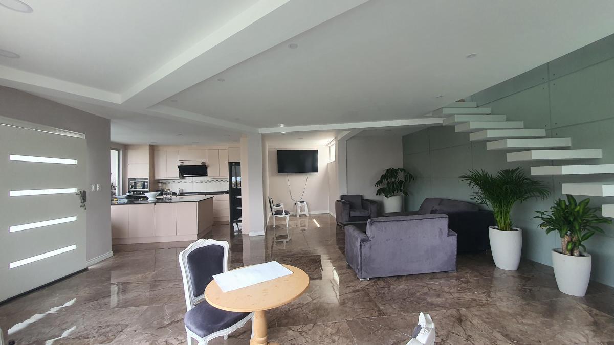 Venta Casa en San Juan de Cumbayá Urbanización Yanazarapata a 700 m de La Ruta Viva — imagen 8