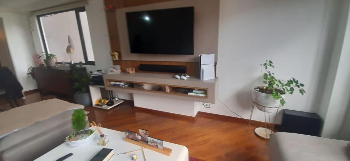 Vendo Departamento Remodelado - Sector Brasil Quito Tenis Bajo — imagen 9