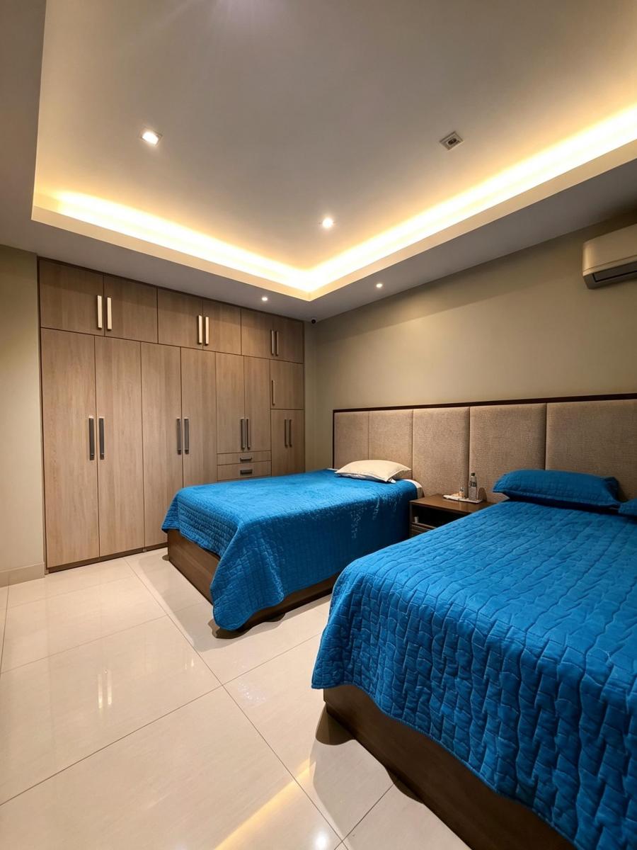 Departamento Amoblado Vista Al Rio en Venta Samborondon Km 4, Guayas — imagen 4