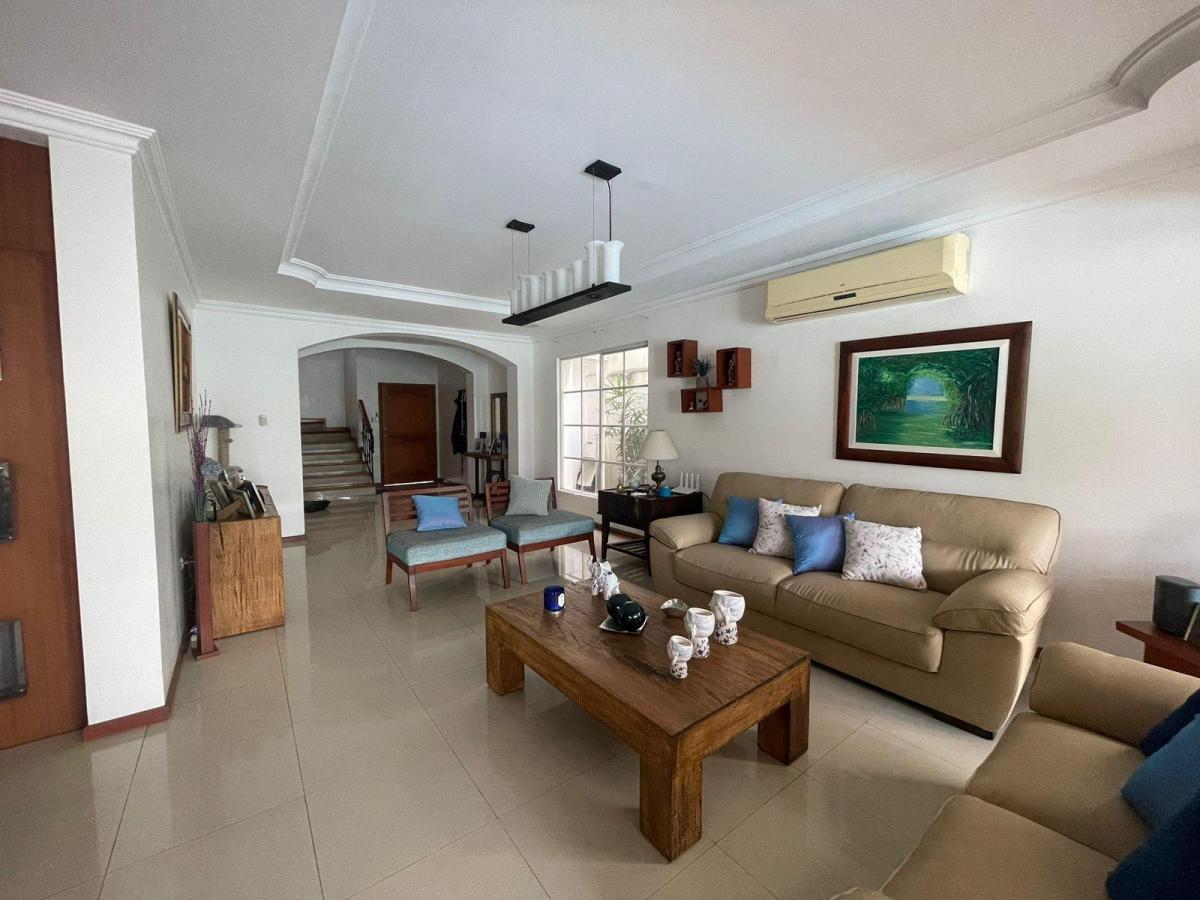 Vendo Casa en Terranostra con 3 Dorm., Guayas — imagen 4