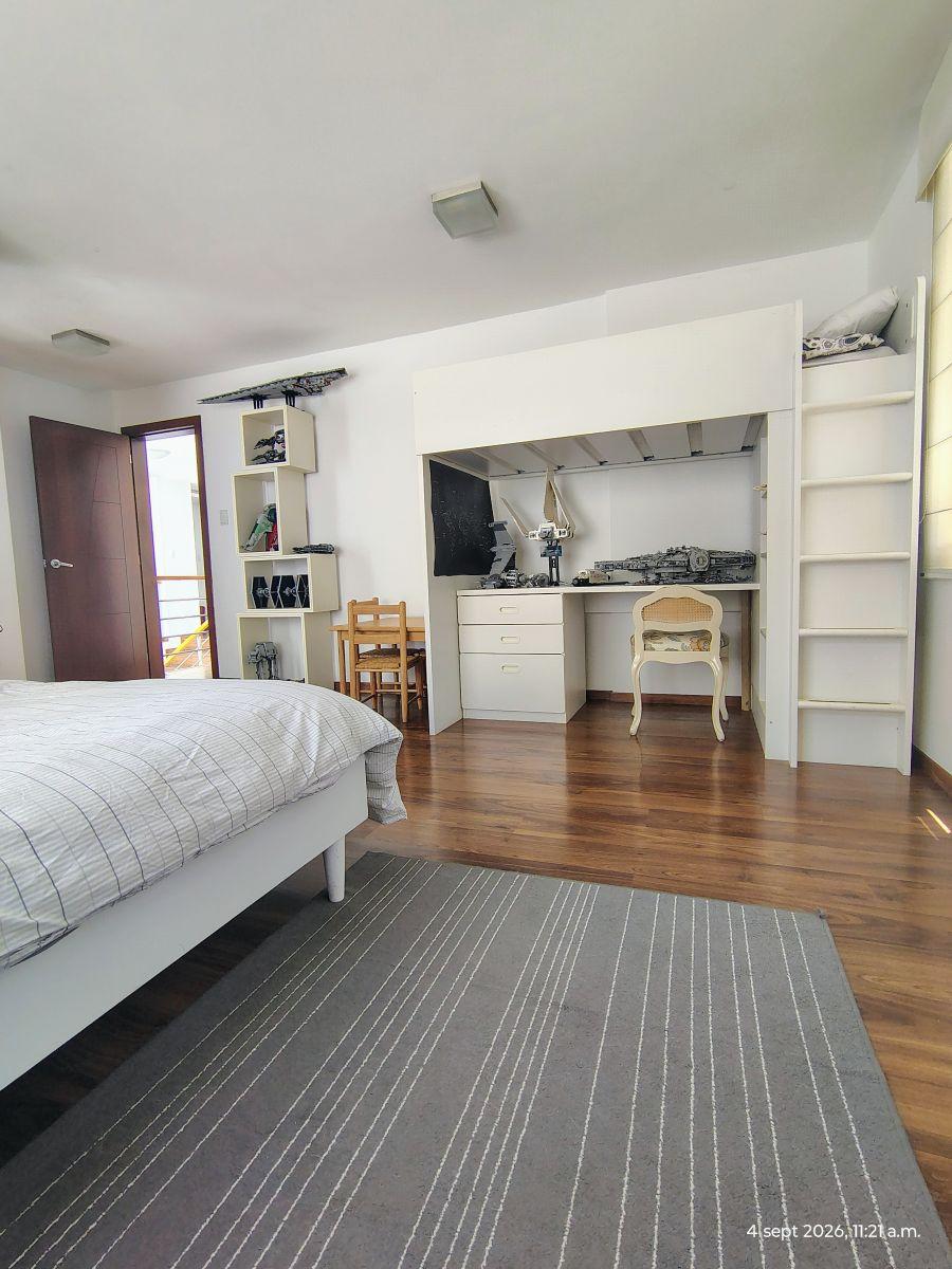 Vendo en Urbanización La Viña, Hermosa Casa de 4 Dorm. con Piscina — imagen 4