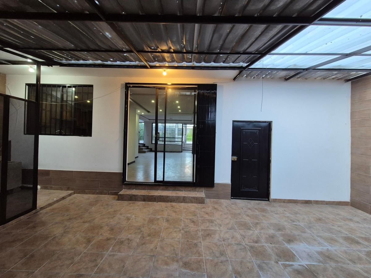 Se Vende Hermosa Casa 145 m² Independiente – Cashapamba — imagen 10