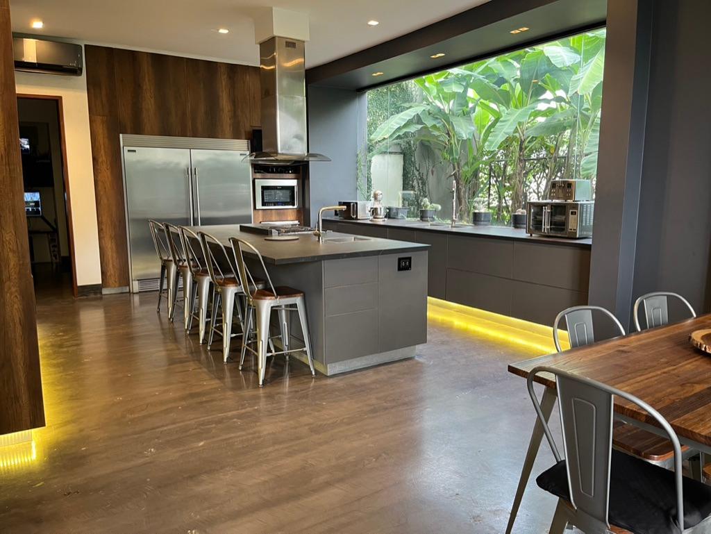 Casa en Venta. Urbanización El Cortijo - Vía a Samborondón, Guayas — imagen 8