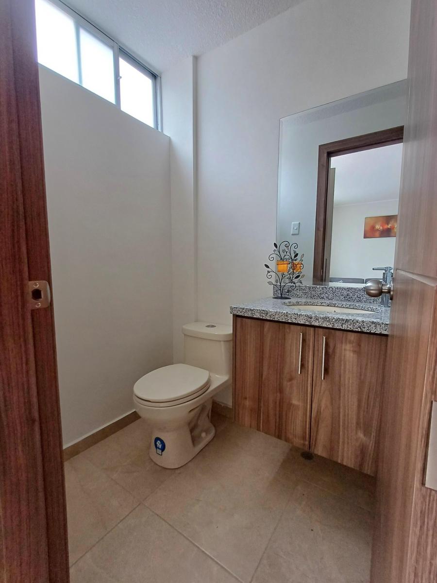 Casas por Estrenar 140 m² con 3 Hab. Patio y Terraza en Calderón — imagen 3