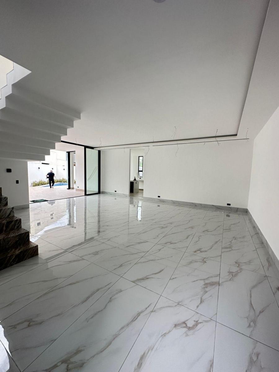 Casa en Venta (Incluye Piscina), Blue Bay - Isla Mocoli - Samborondon, Guayas — imagen 6