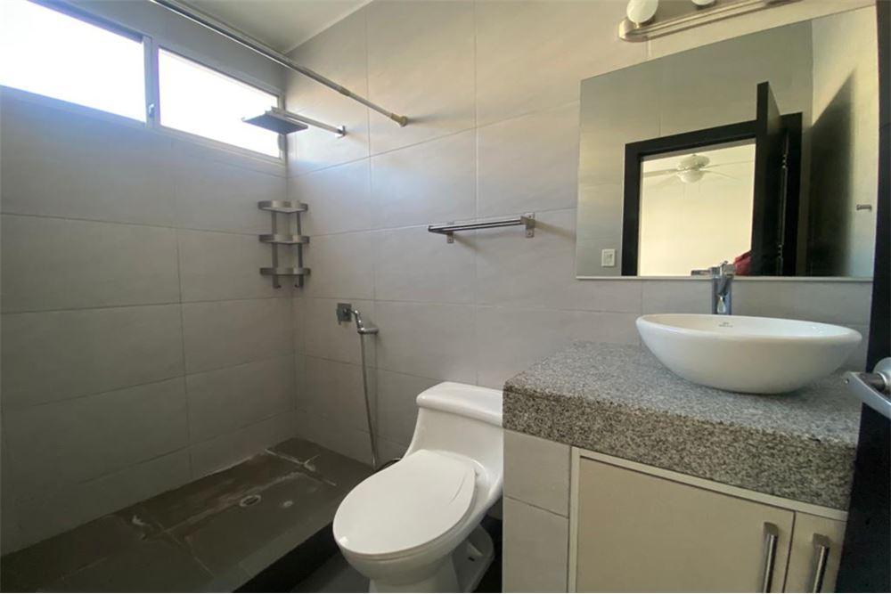 Casa de Venta en Manta Zona Sur, Manabí — imagen 6