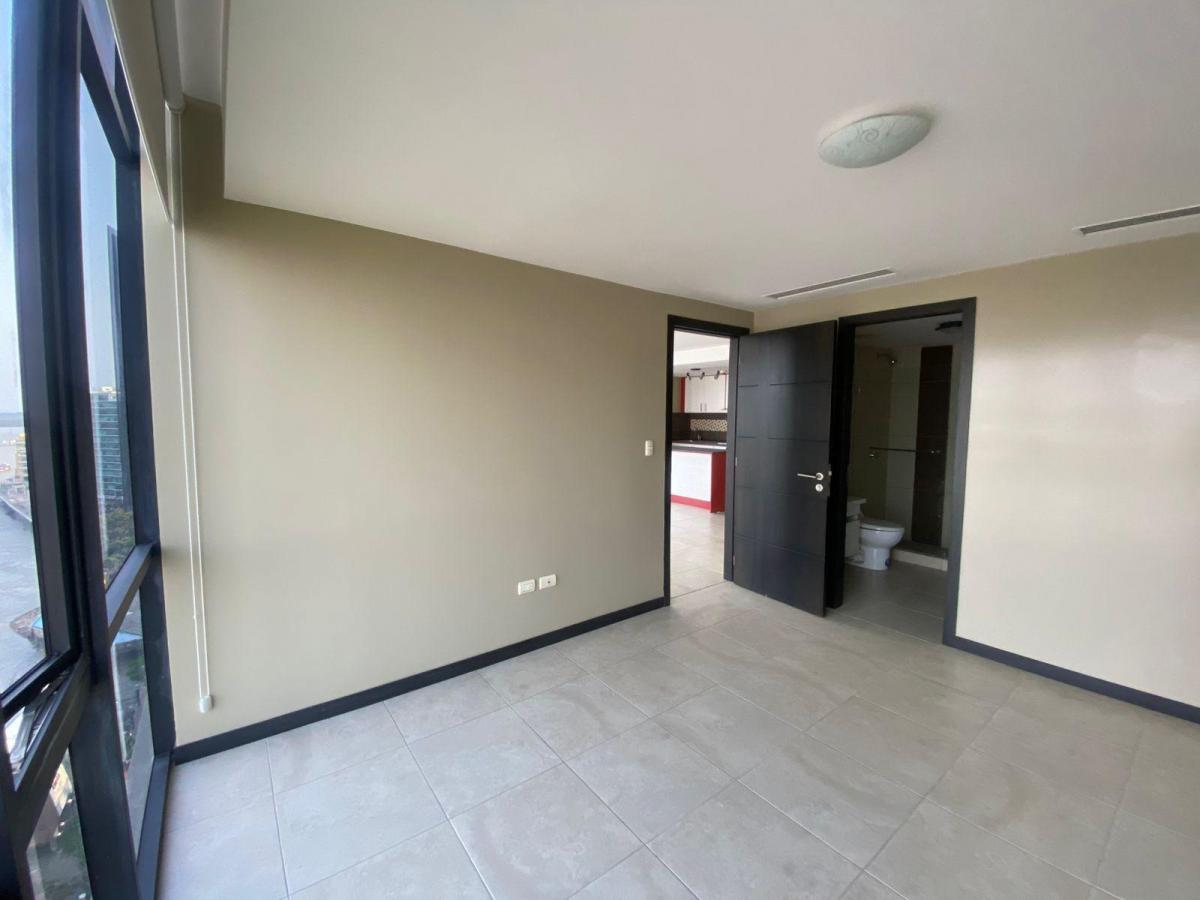 Alquiler - Venta Departamento Bellini IV - Vista Al Rio - Puerto Santa Ana, Guayas — imagen 5