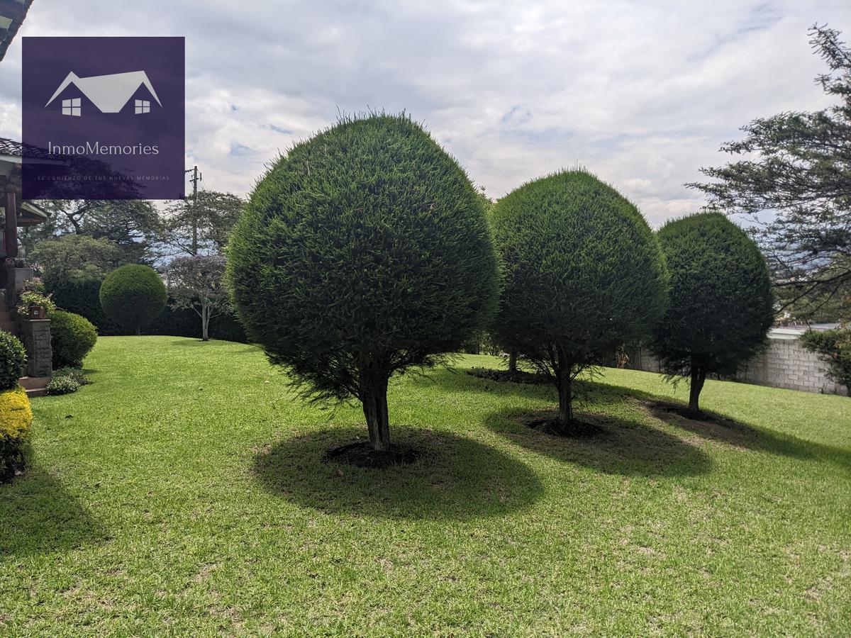 Hermosa Casa de Venta en Tumbaco, Terreno de 2.500 m², Urbanización — imagen 7