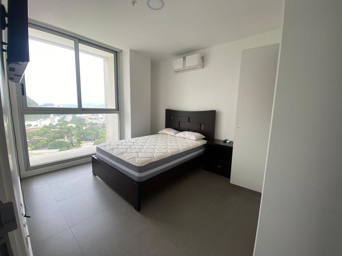 Venta Departamento Vista Full Amoblado - Spazio - Puerto Santa Ana, Guayas — imagen 3