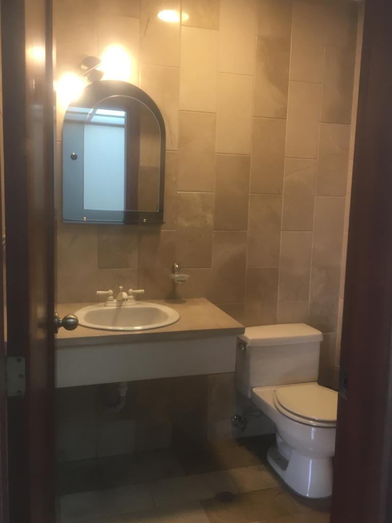 Penthouse Triplex en Av Los Shyris Frente Al Parque La Carolina — imagen 3