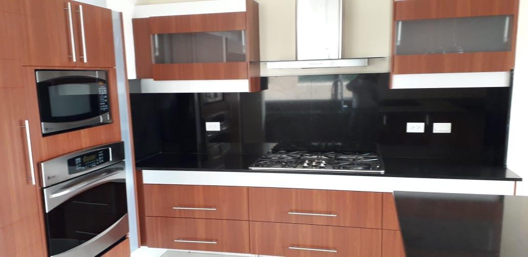 Re/max Futuro Vende Departamento 197 m², 2 1/2 Baños, 9 m² Balcon, Quito Tennis — imagen 5