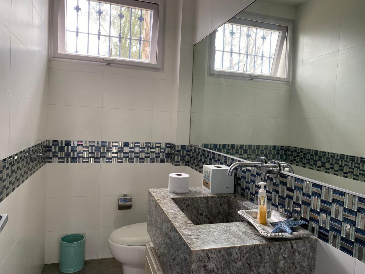 Exclusiva Casa en Venta - Km 3.5 Vía a Data Playas Villamil, Guayas — imagen 4