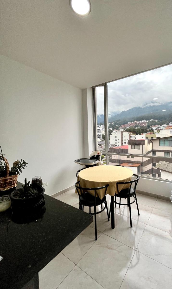 Penthouse de 3 Habitaciones con Terraza en Venta - Quito Tenis - 400 m² — imagen 3