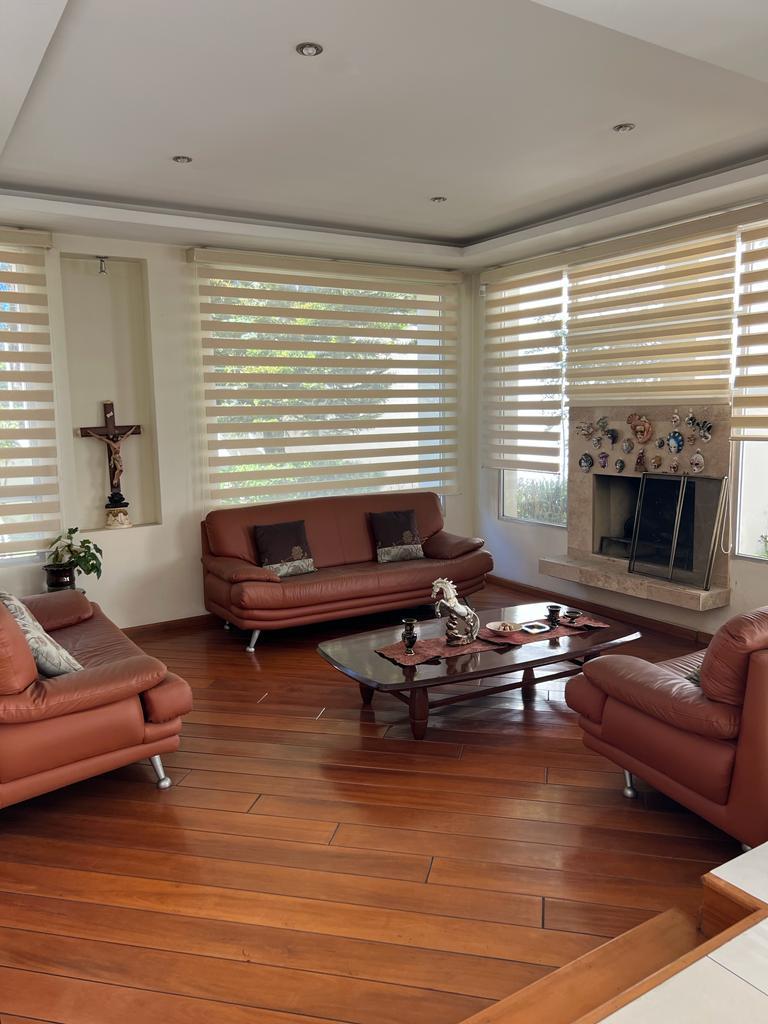 Urbanización El Condado, Se Vende Casa — imagen 10