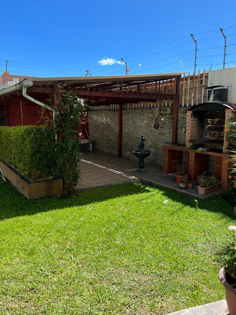 Urbanización El Condado, Se Vende Casa — imagen 6