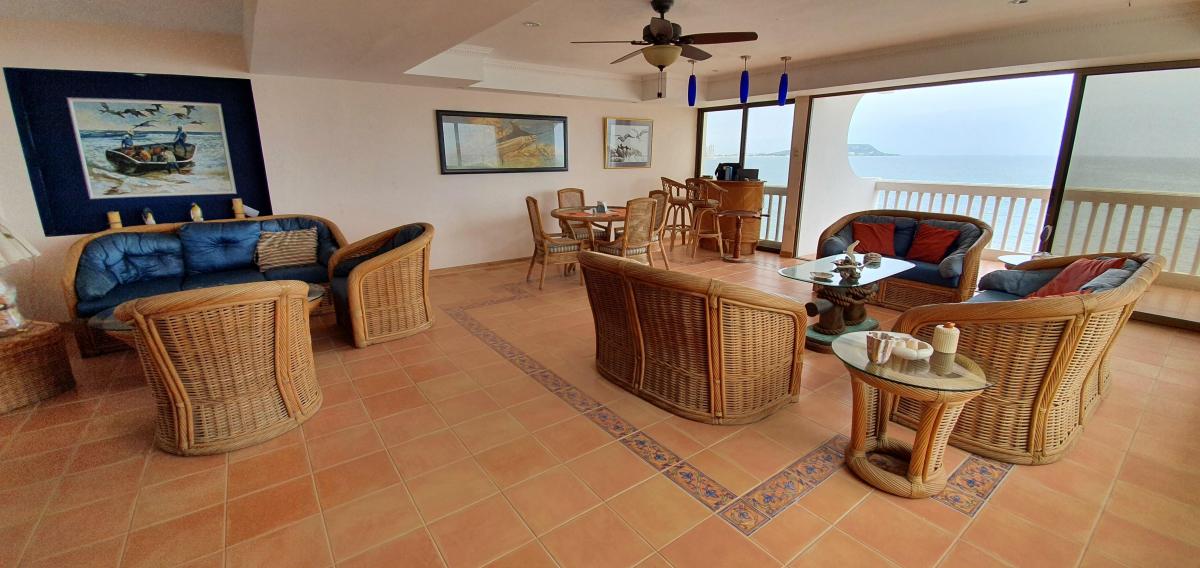 Vendo Espectacular Departamento Amplio de 375 m² Al Pie del Mar en San Lorenzo — imagen 3