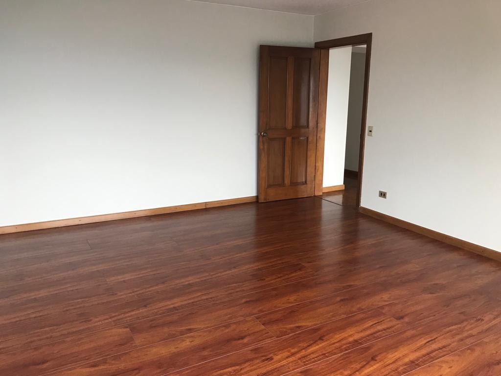 Vendo o Arriendo Dep Gonz Suarez de 300 m², 3 Dorm, $360.000 y $1.600 Inc Alic — imagen 10